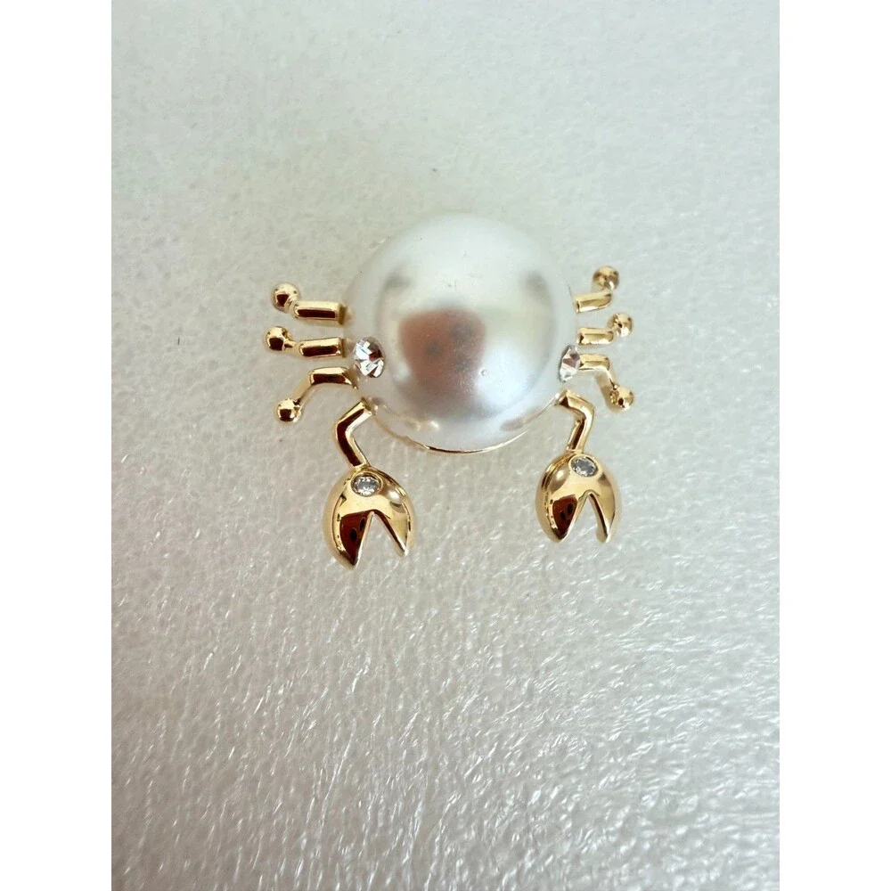 Gold Tone Pearl Crab Magnetic Brooch Scarf Clip Fridge Magnet Rhinestone